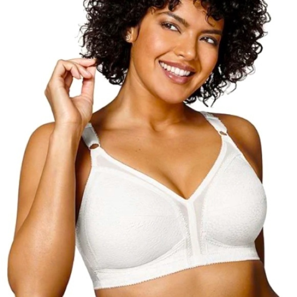 Playtex 18 hour white classic bra